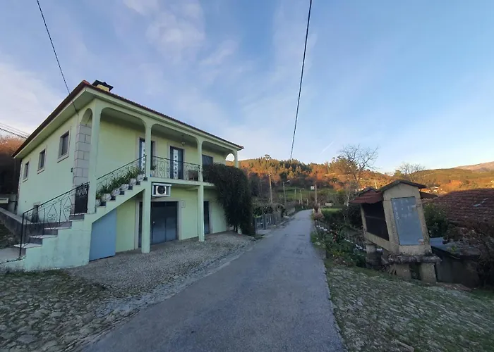 بيت للعطل Casa Calcada